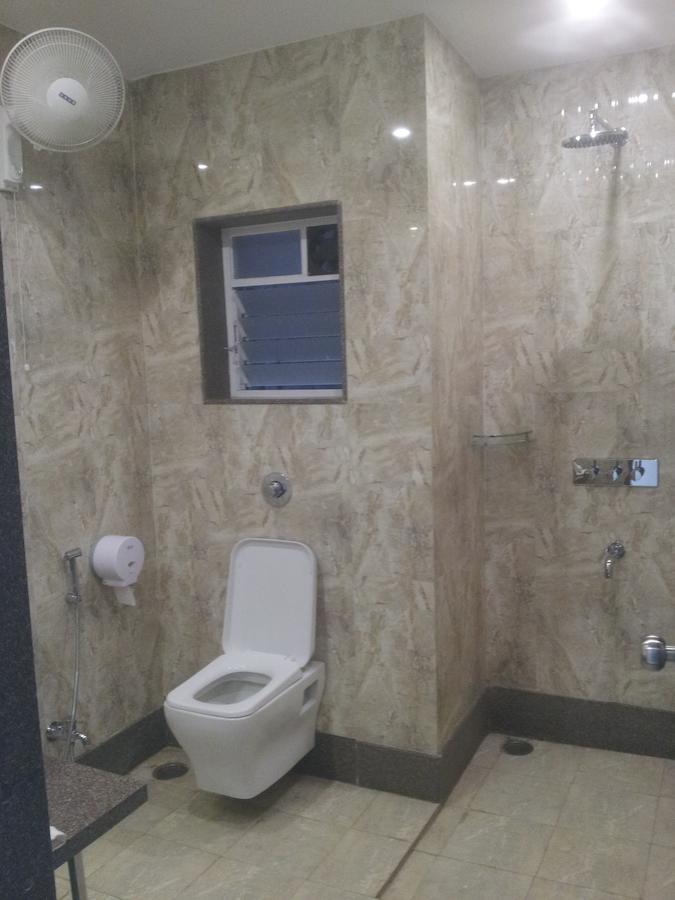Saffron Hotel Jālna Стая снимка